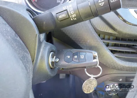 2021 Chevrolet Onix из США, поврежденный, VIN 3G1MA5E24ML128524